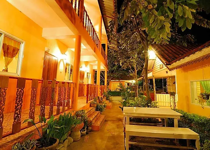 รีสอร์ท บ้านต้นน้ำ