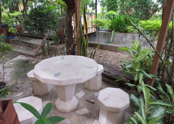 บ้านต้นน้ำ สวนผึ้ง